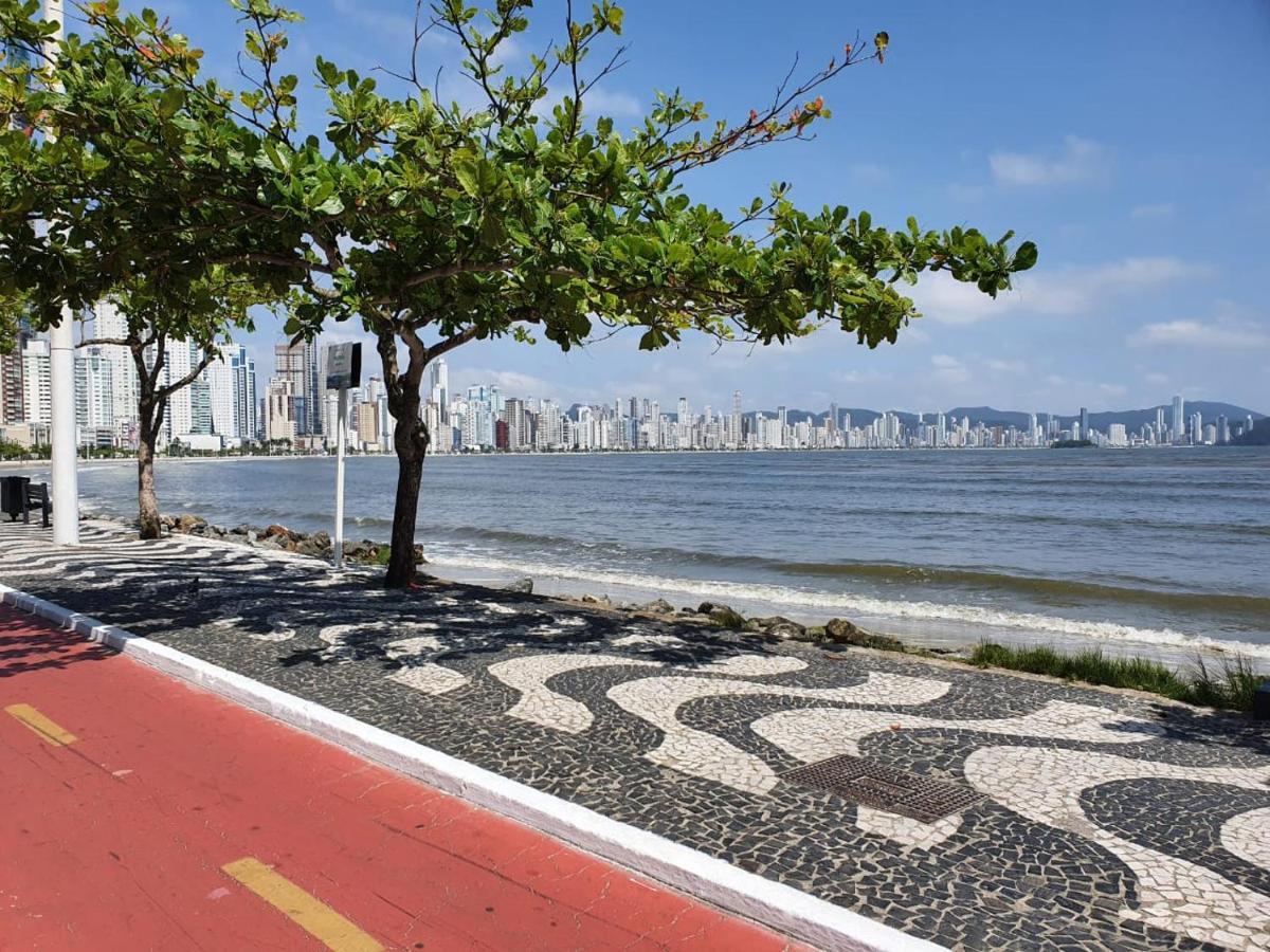 Lindo Apto, 100Metros Da Praia, Na Av Brasil Com A Av Central Melhor Localizacao Apartment Balneario Camboriu Bagian luar foto